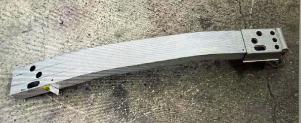 2019 Lexus RX-350 Front bumper reinforcement