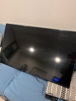 Samsung Smart TV – Great Condition