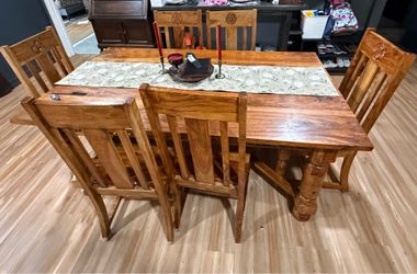 Solid wood table with 6 Chairs