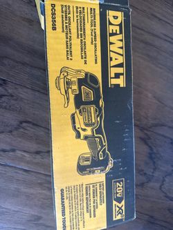 DEWALT 20V MAX XR Brushless 3-Speed Oscillating Multi-Tool (DCS356B) - Tool Only