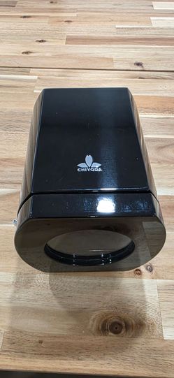 Chiyoda Automatic Single Watch Winder in piano lacquer black