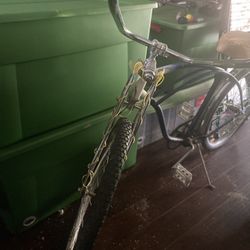 Vintage Cruiser Blue bicycle 