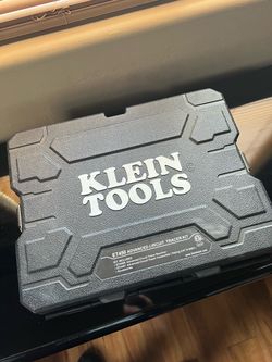 Klein Tools Advanced Circuit Tracer Kit