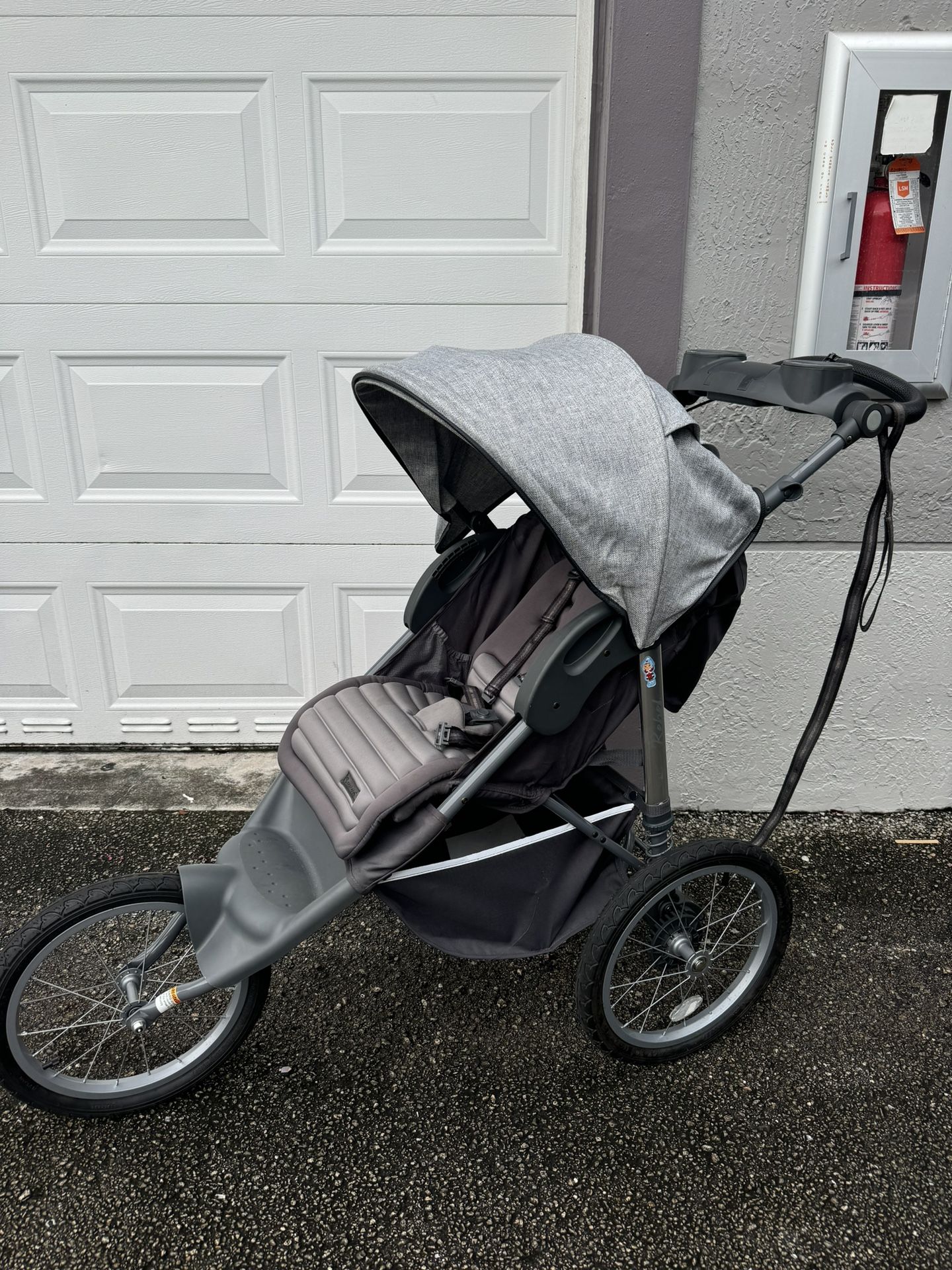 special stroller for running or walking