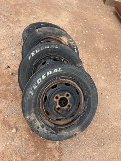 VW bug beetle wheels & tires