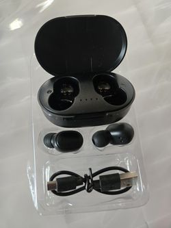 brand new bluetooth earbuds