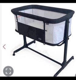 IKOMZY Baby Bassinets Bedside Sleeper, Bedside Bassinet For Baby, Lightweight Portable Bedside Crib With Airflow Mesh And Adjustable Heights Graphite 