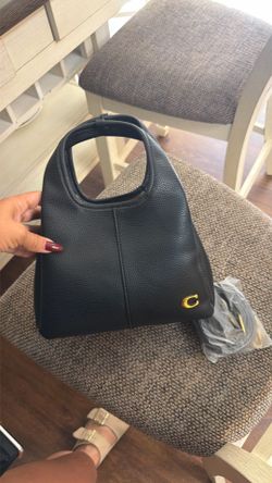 Coach Lana Shoulder Bag 23