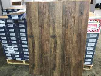 Laminated Flooring {3062}