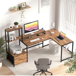 L desk with power outlets 