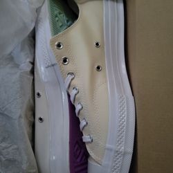 Color Shifting Converse