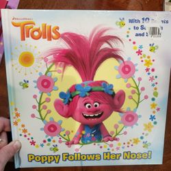 Trolls: Poppy Follows Her Nose Book 