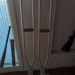Aluminum Crutches 