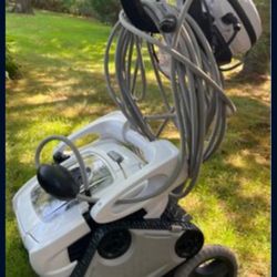 Polaris P825 Pool Robot Vac