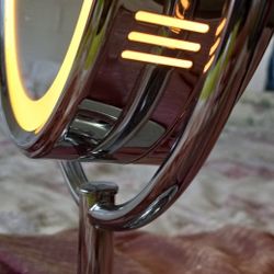 New Dubble Sided Megnifing Mirror Big Size With Light From Costco $25