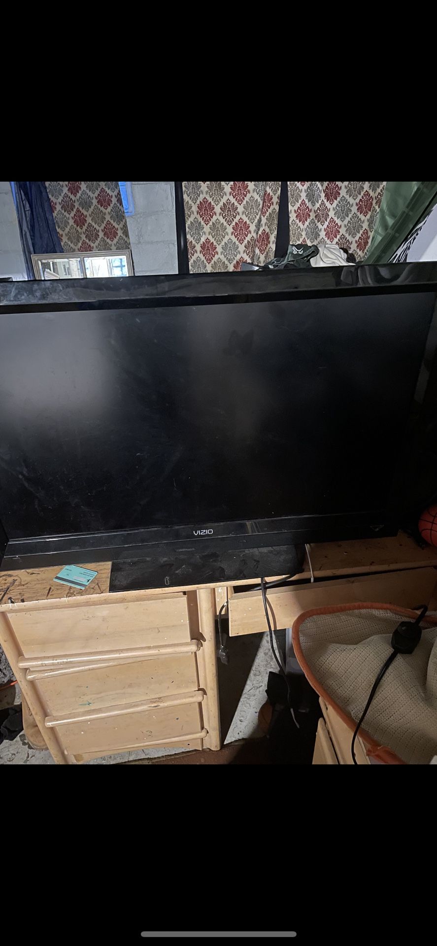 Great  50 Inch  I Love This Tv Yes It Works 