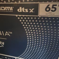 TV INSIGNIA MINI-LED 65".
