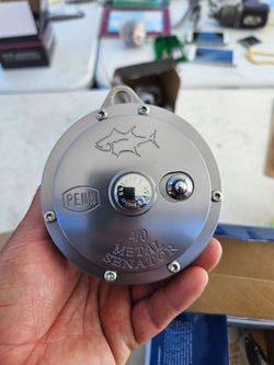 Penn senator fishing reel