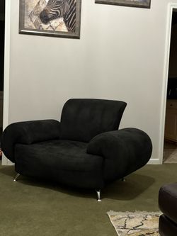 Black Contemporary Sofa And Chair