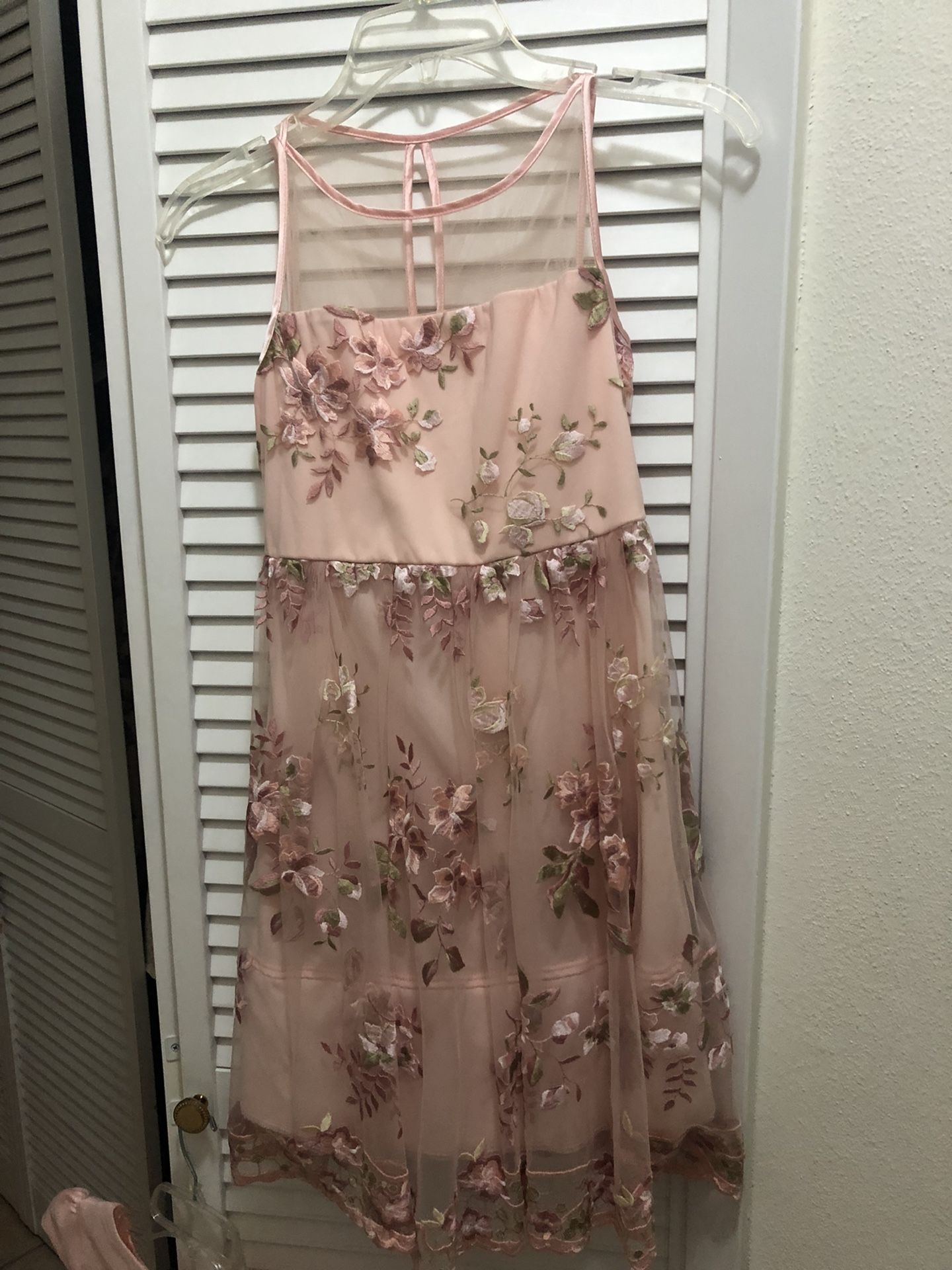 Girls Embroidery Dress Sz.12 BEAUTIFUL!