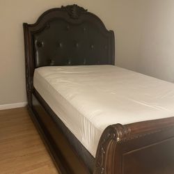Queen Bed Frame 