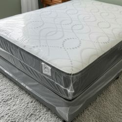 Queen Size Mattress With Box Springs Set