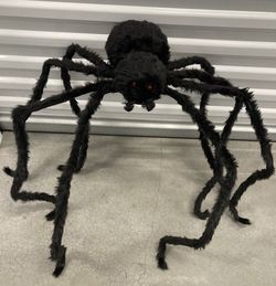 Spooky Spider w/ Red Eyes for Halloween Decor 3’ 2” Maximum Length