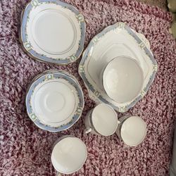 Vtg Royal Albert Crown China Tea Set 13Pieces