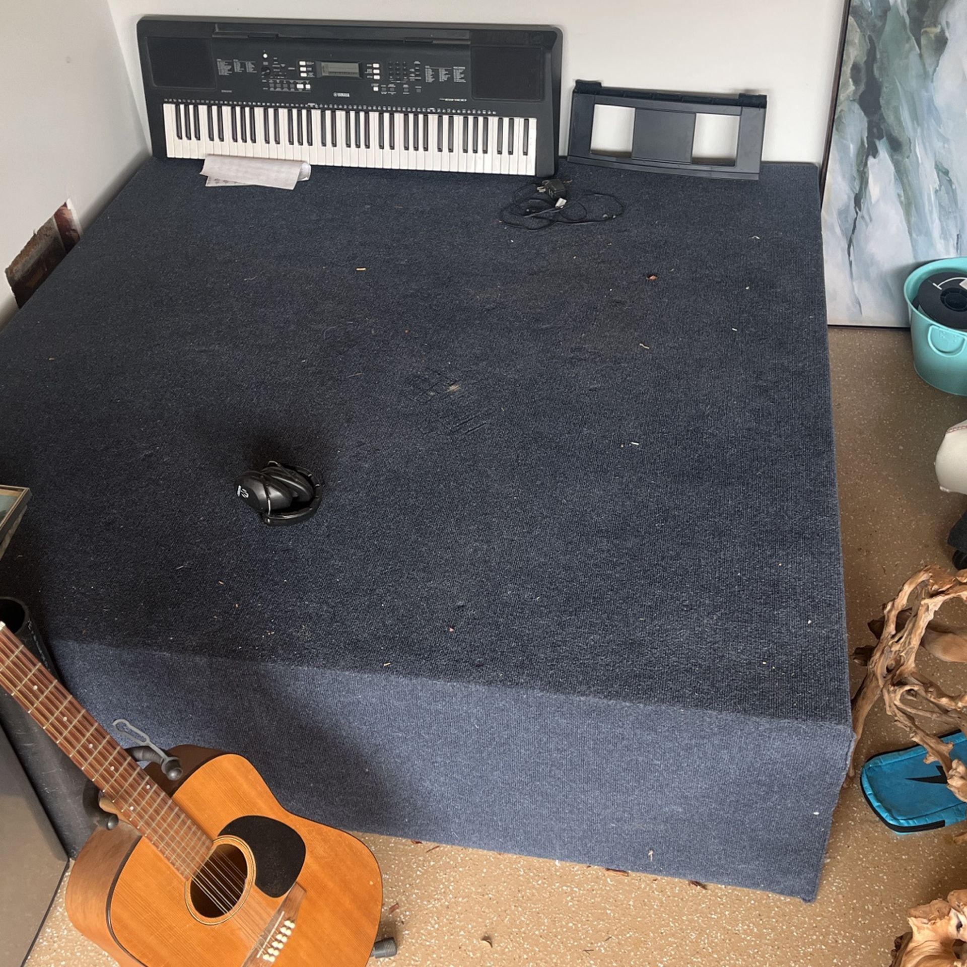 6X6 x 19" tall drum Stand