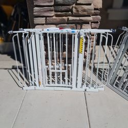 White Metal Security Gate Fences Child Pet Dog Baby Pressure Mount $20-$25 each 4 different See All Photos Read Description