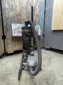 Kirby Vacuum w/ Extras