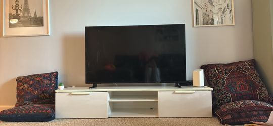 Tv stand