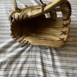 Rawlings Glove 