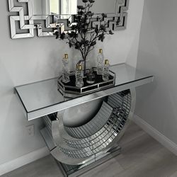 Glass Mirror Decor Table