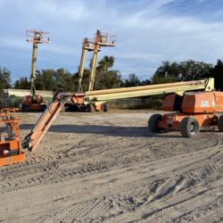 Boom Lift 86’ Telescopic 