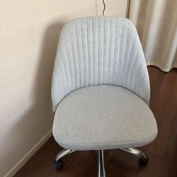 Desk chair