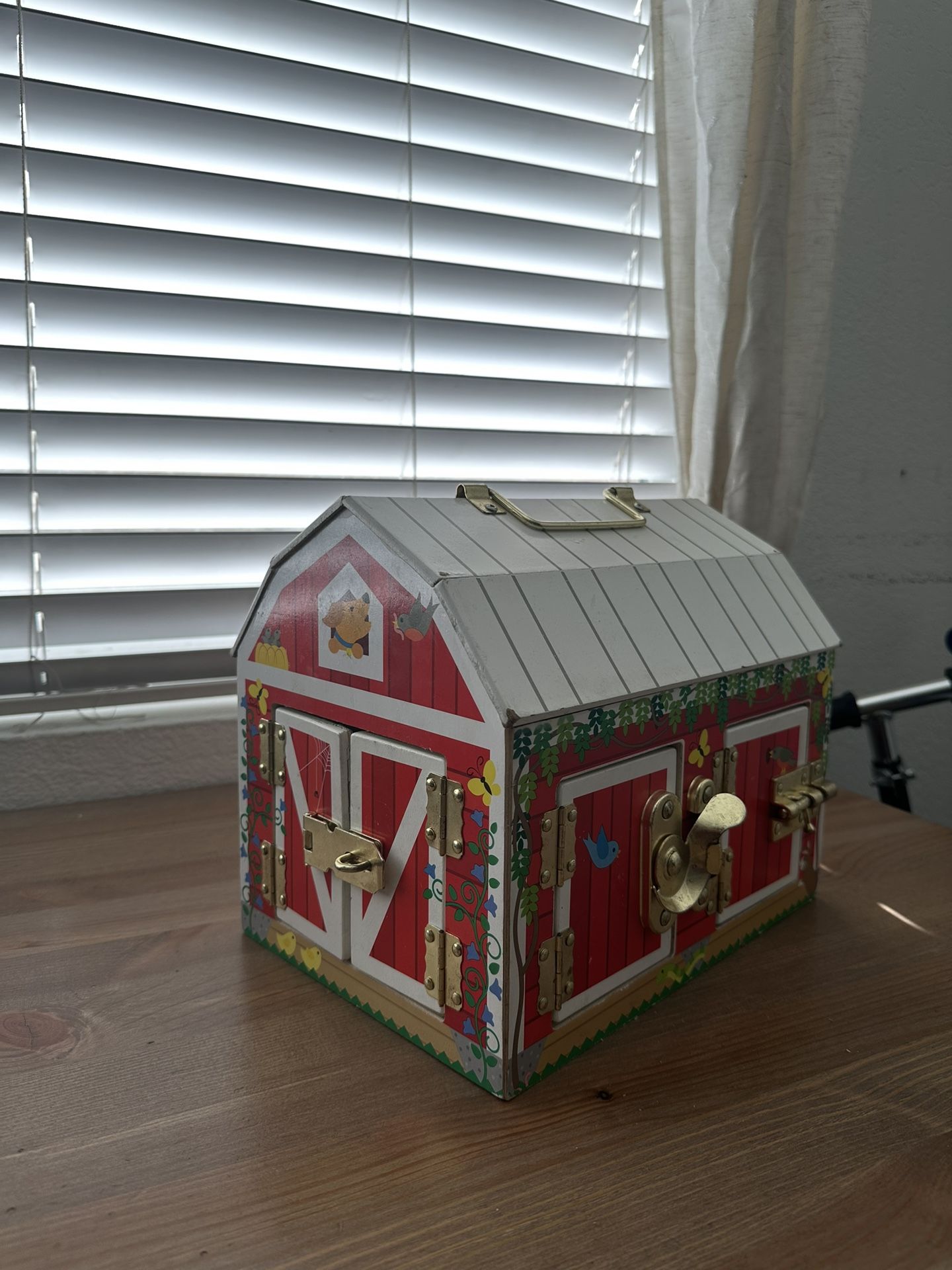 Melissa & Doug Barn Puzzle Toy