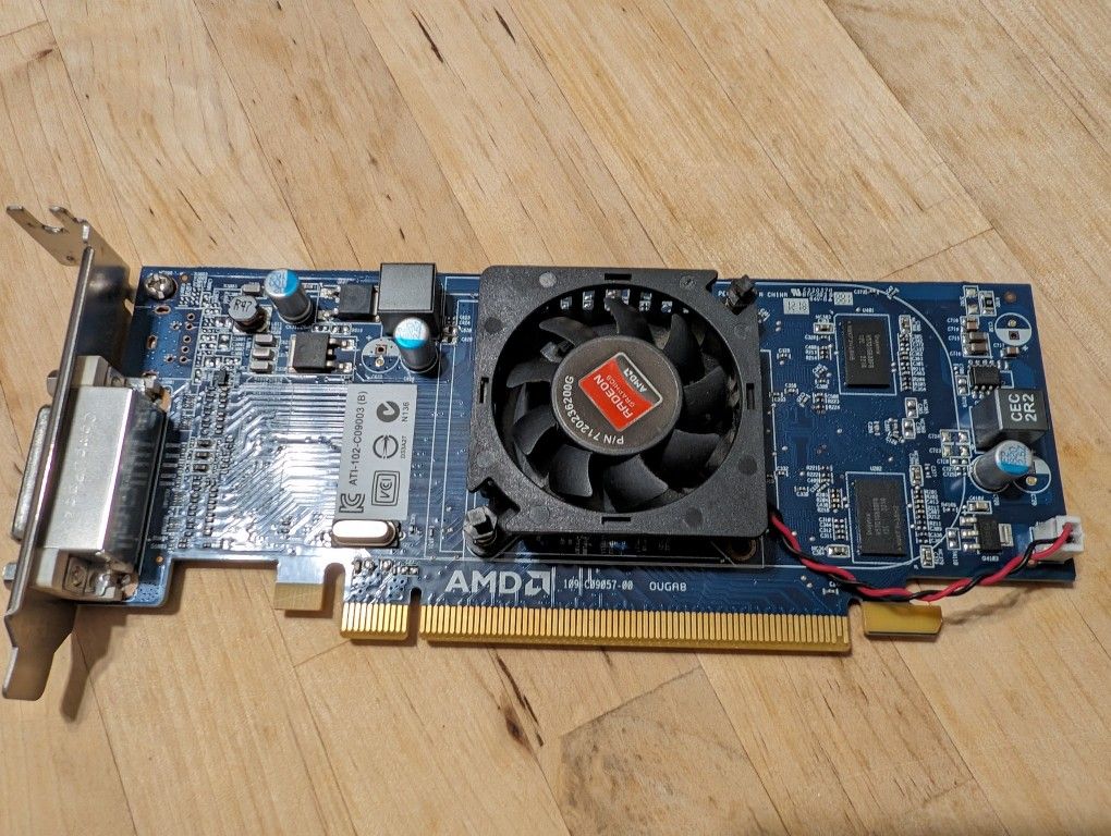 Dell AMD Radeon HD 5450 512 MB DDR3 PCI Express 2.0 x16 Dual Monitor SFF