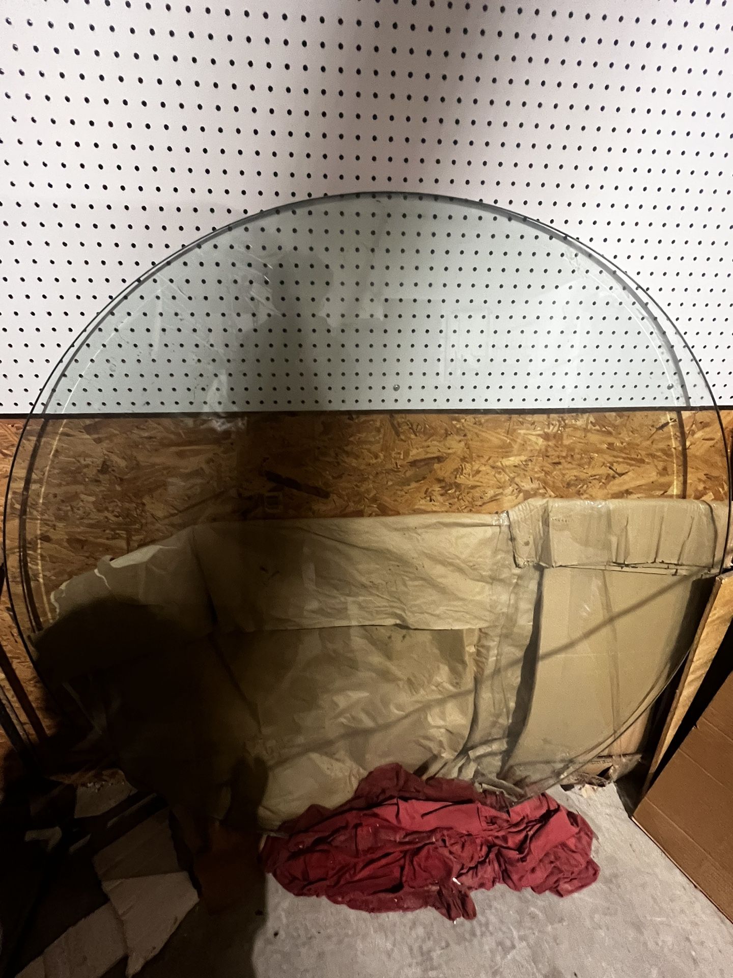 Custom glass top with shaped edge