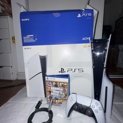 PS5 Slim 