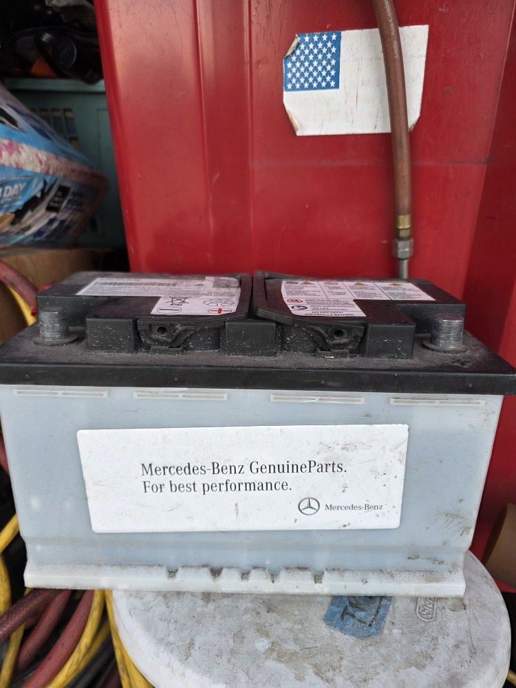 Mercedes Benz BMW Battery  