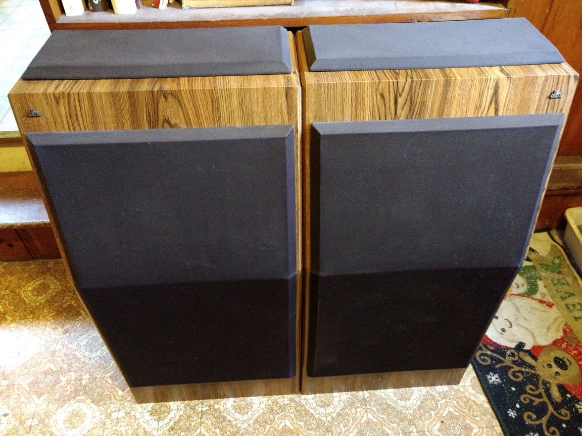 VINTAGE DBX 5 WAY FLOOR SPEAKERS