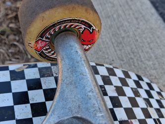Dogtown 8.5. Pool board