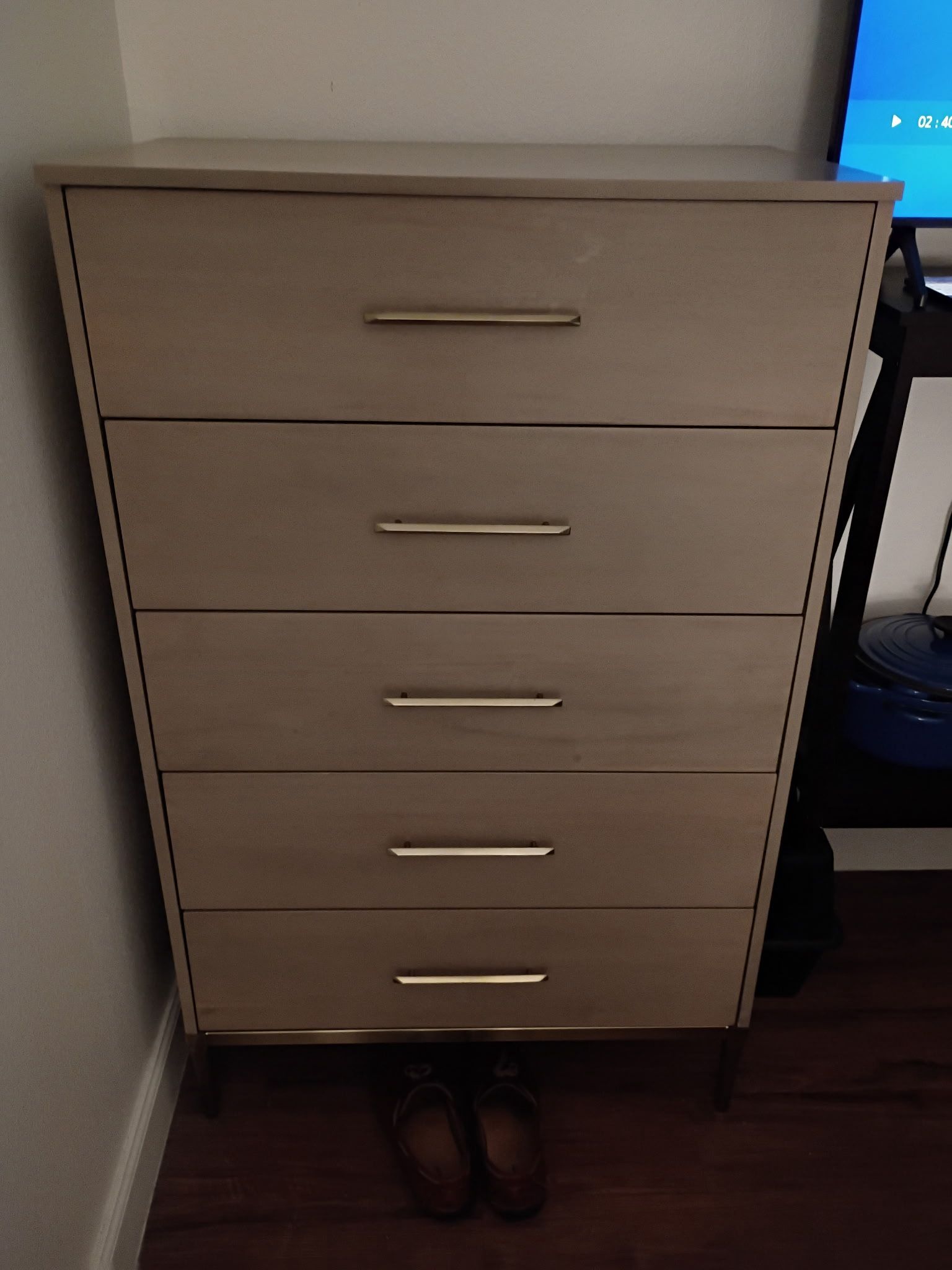 Robin 5 Drawer Dresser