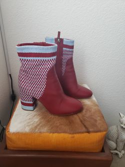 Antolina Size 37 Red Boots