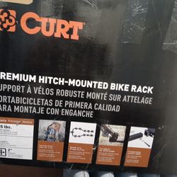 CURT Premuim  Hitch-Mounted Bike Rack