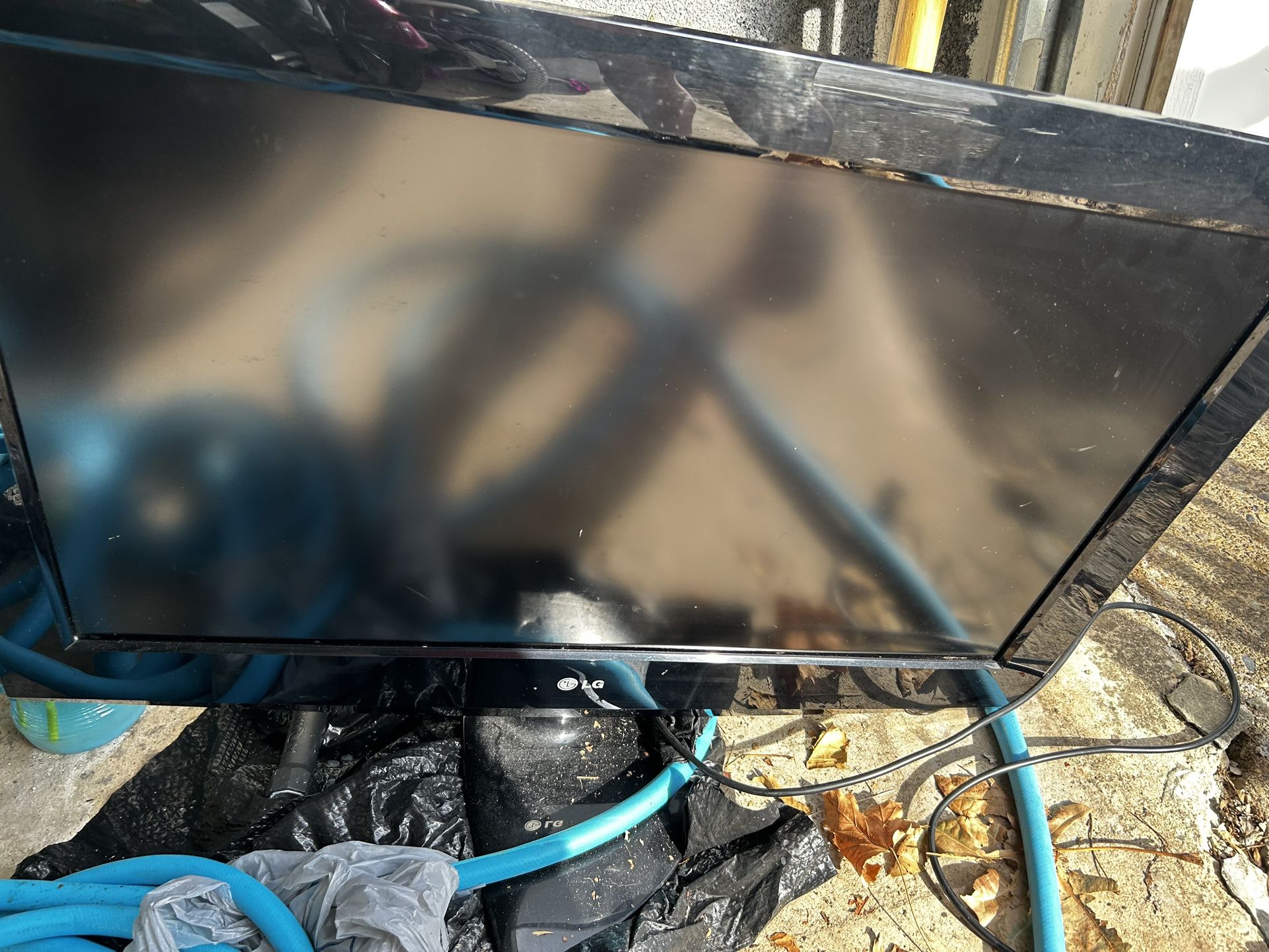 LG Tv
