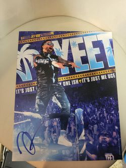Wwe EVENT EXCLUSIVE Jey Uso Signed Photo 11x14