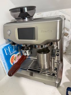 Breville Espresso Machine with Grinder