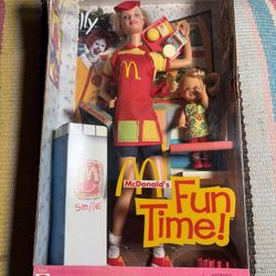 Barbie Kelly McDonalds Fun Time Doll Set 2001 Mattel NIB Vintage